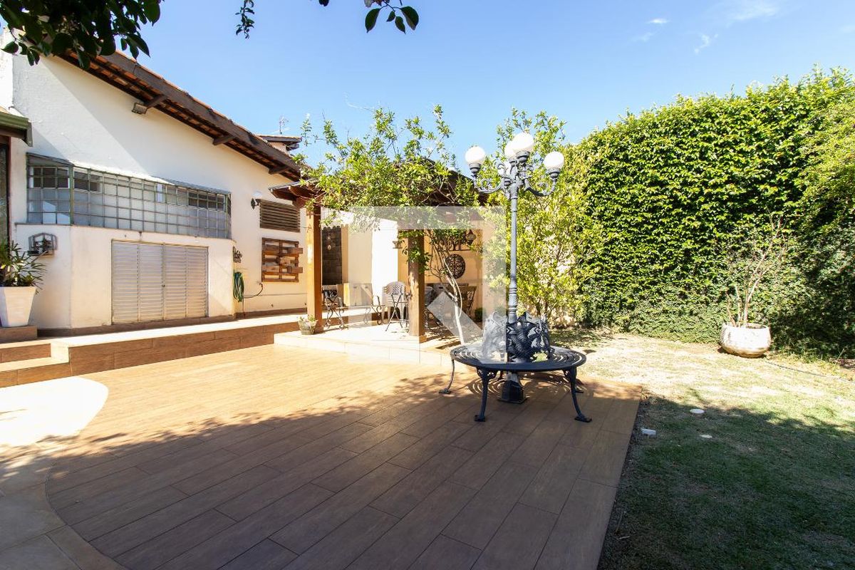 Casa à Venda - Fazenda Santa Cândida, 4 Quartos,  232 m2 em , Campinas - sp | SoloBR