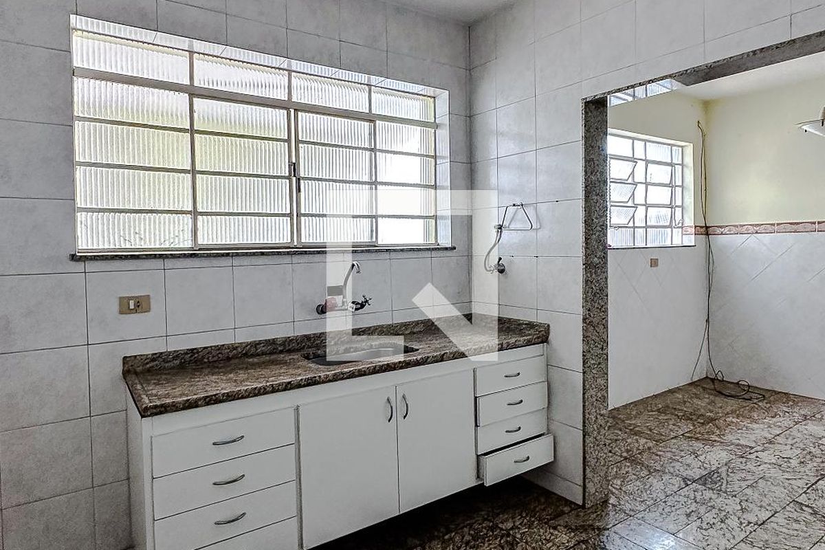 Casa, 1 quarto, 120 m² - Foto 38