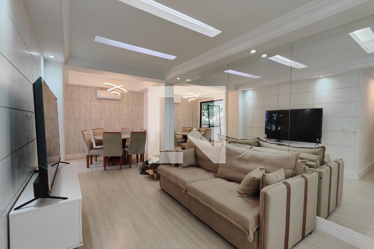 Cobertura, 3 quartos, 208 m² - Foto 4
