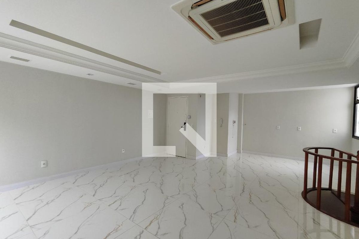 Cobertura, 3 quartos, 208 m² - Foto 24