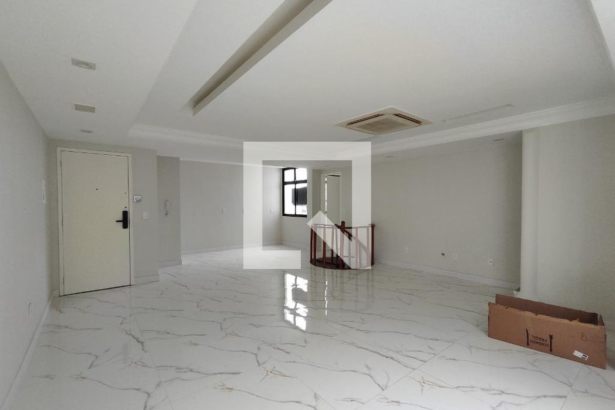 Cobertura, 3 quartos, 208 m² - Foto 22