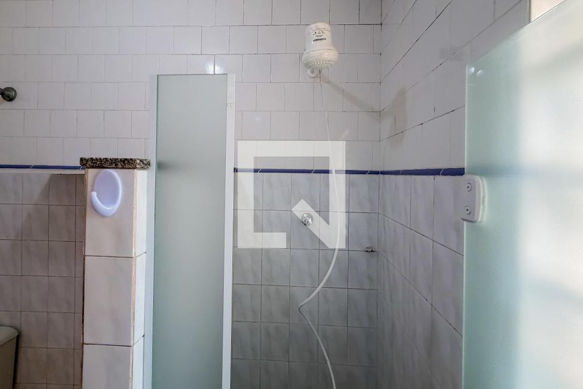 Casa, 4 quartos, 240 m² - Foto 19