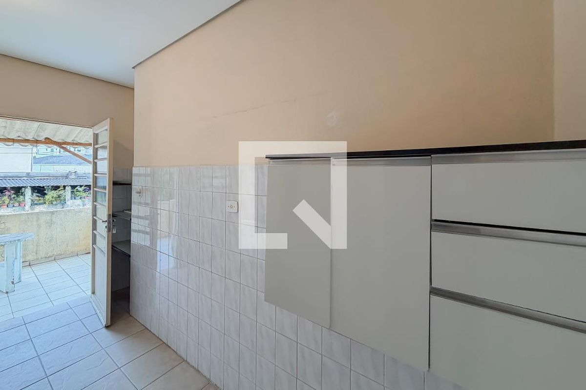 Casa, 4 quartos, 240 m² - Foto 21