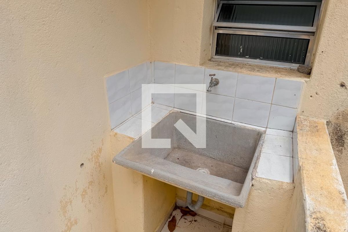 Casa, 4 quartos, 240 m² - Foto 28