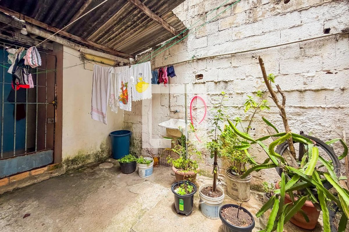 Casa, 4 quartos, 240 m² - Foto 33