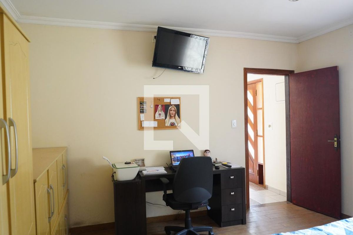 Casa, 3 quartos, 260 m² - Foto 14