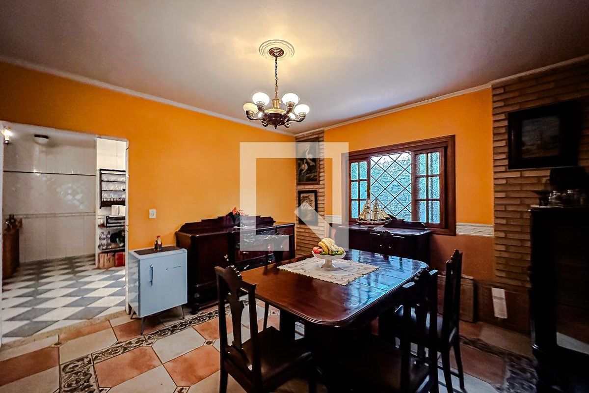 Casa, 3 quartos, 200 m² - Foto 11