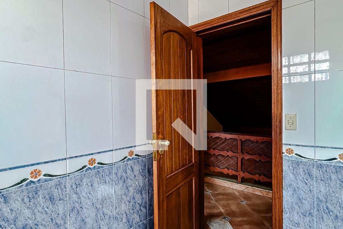 Casa, 3 quartos, 200 m² - Foto 57