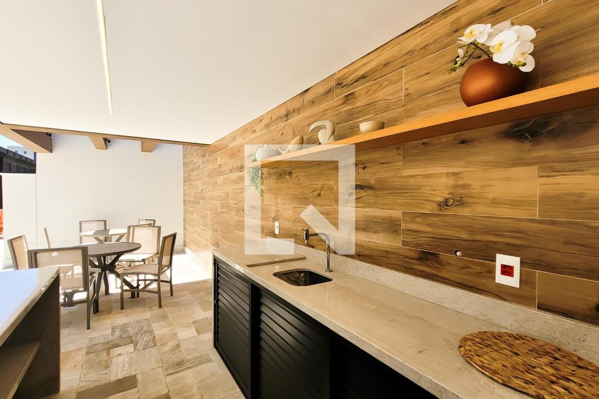 Apartamento à Venda - Bosque, 1 Quarto,  45 m2 em , Campinas - sp | SoloBR