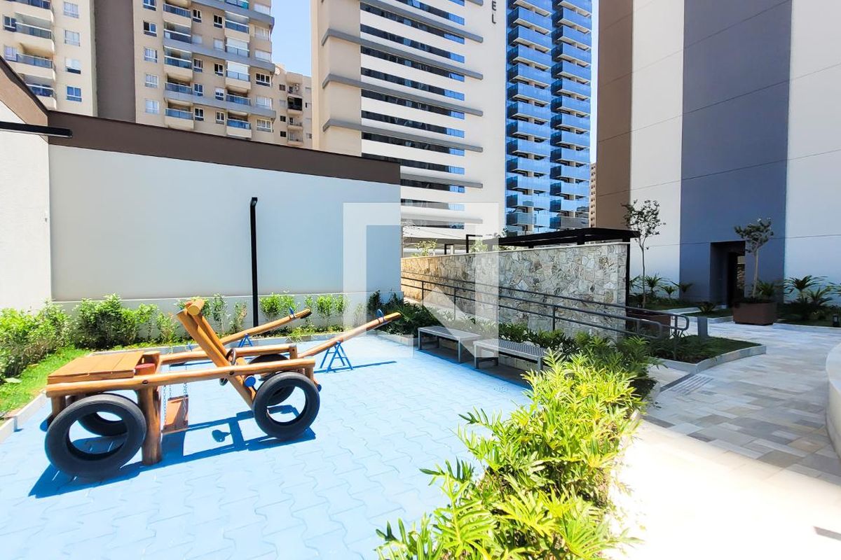 Apartamento à Venda - Bosque, 1 Quarto,  45 m2 em , Campinas - sp | SoloBR