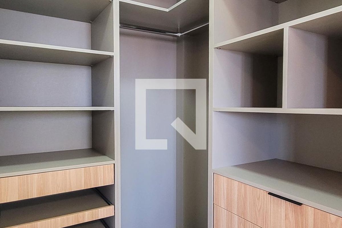 Apartamento à Venda - Bosque, 1 Quarto,  45 m2 em , Campinas - sp | SoloBR