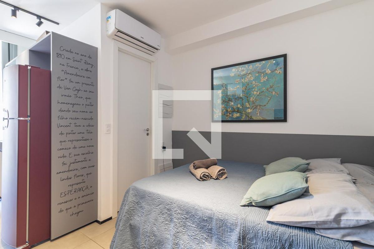 Apartamento, 1 quarto, 28 m² - Foto 1