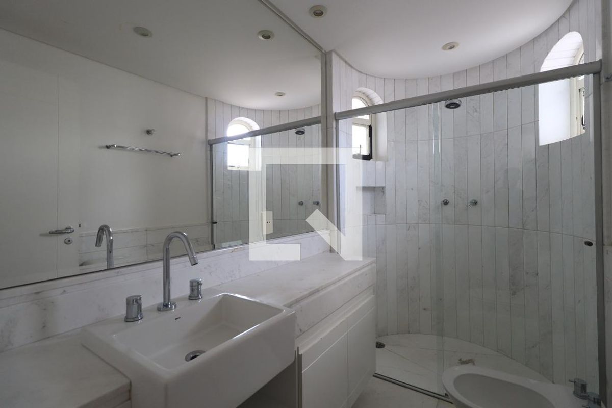 Apartamento, 4 quartos, 280 m² - Foto 141
