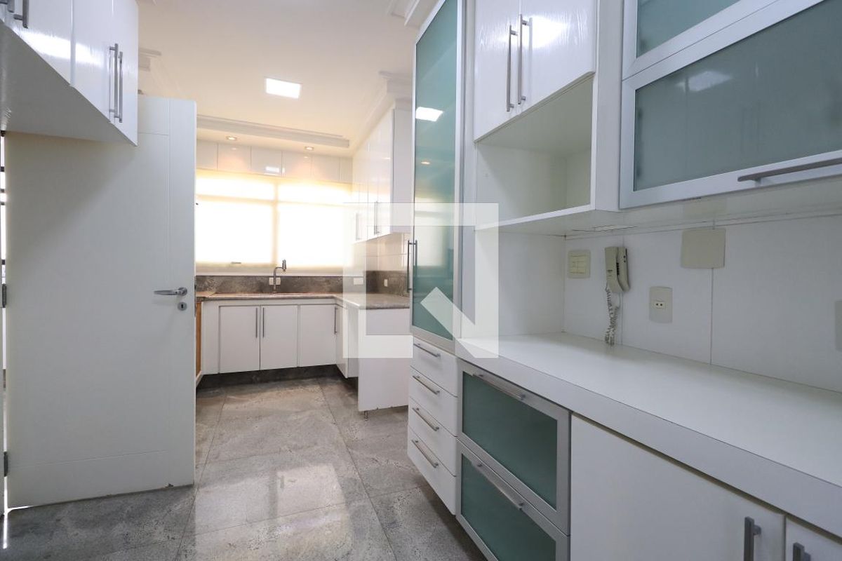 Apartamento, 4 quartos, 280 m² - Foto 285