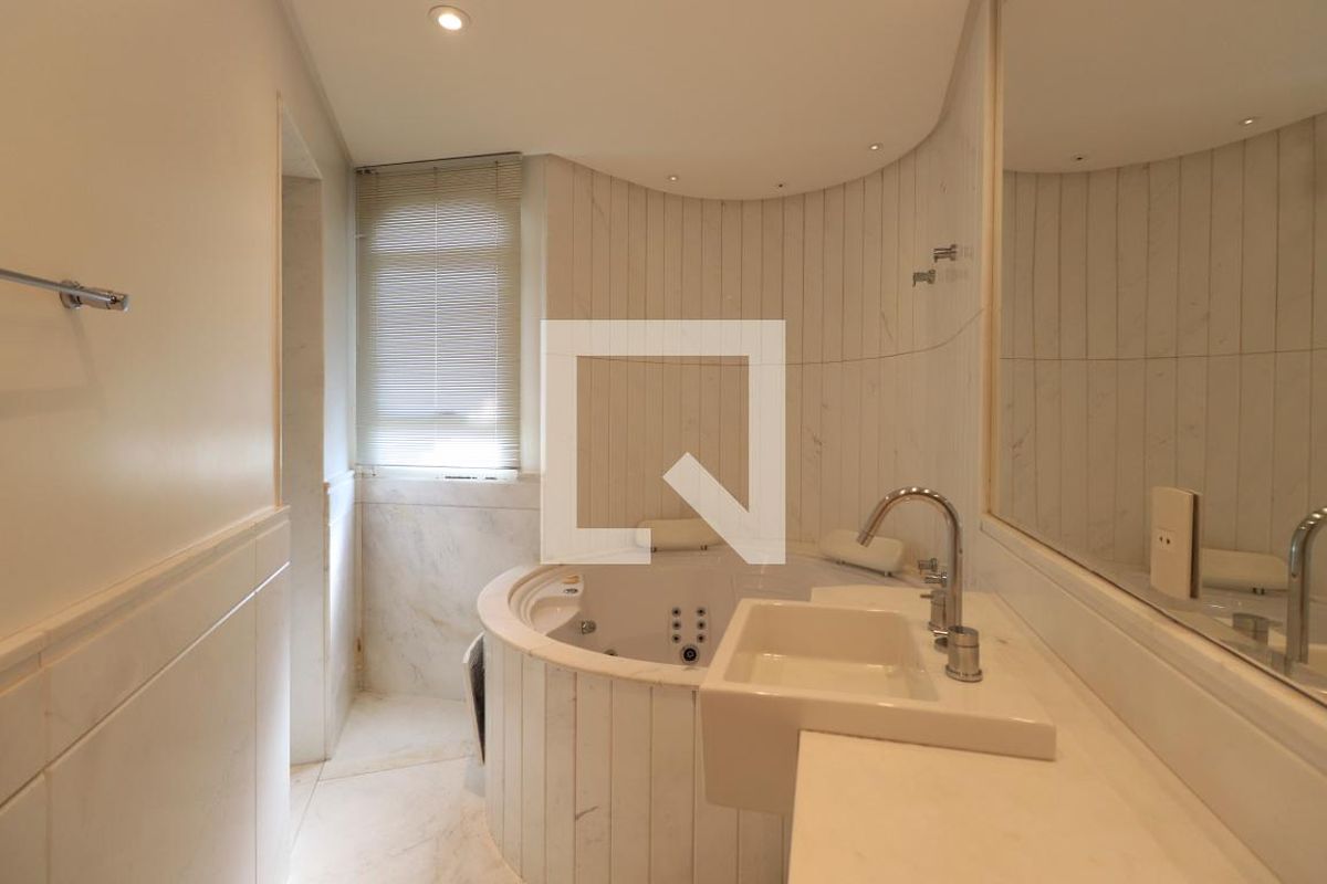 Apartamento, 4 quartos, 280 m² - Foto 198