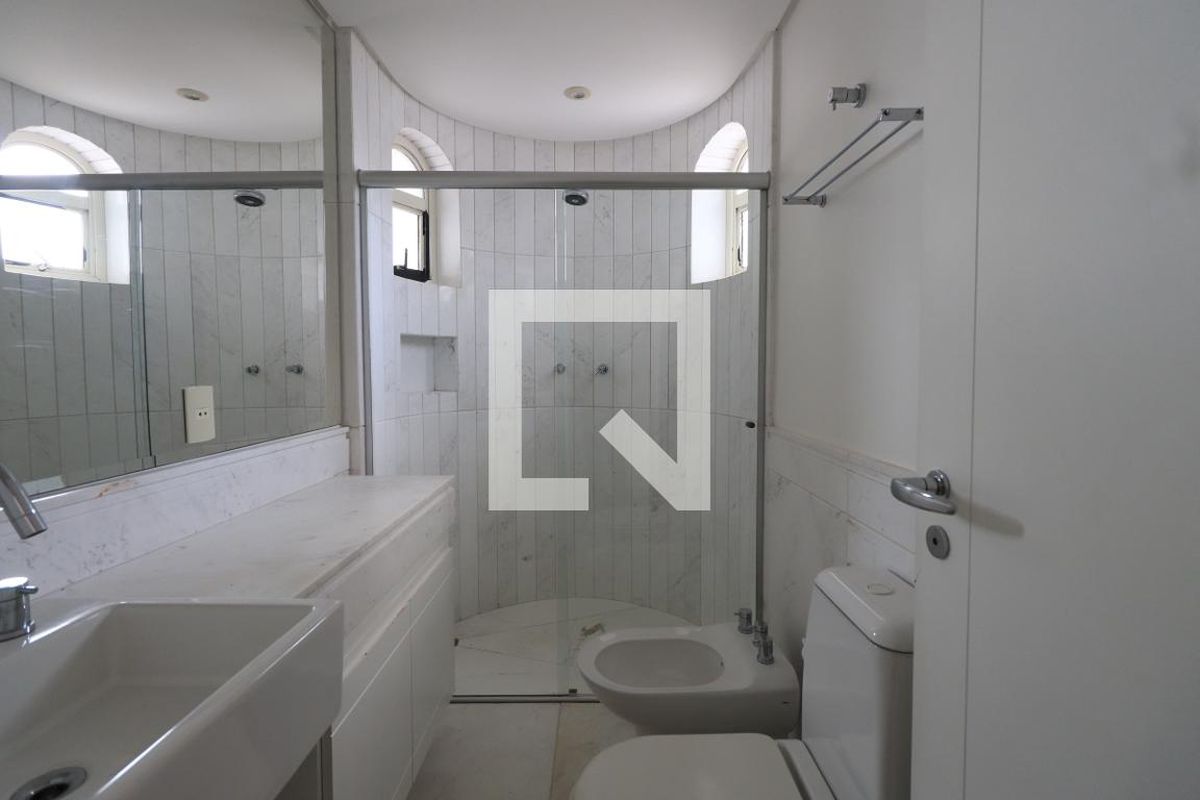 Apartamento, 4 quartos, 280 m² - Foto 144