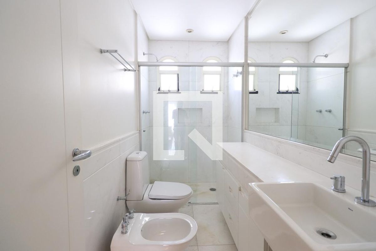 Apartamento, 4 quartos, 280 m² - Foto 222