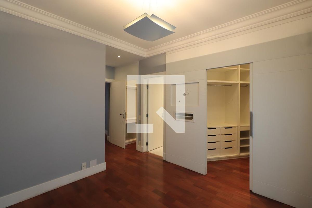 Apartamento, 4 quartos, 280 m² - Foto 171