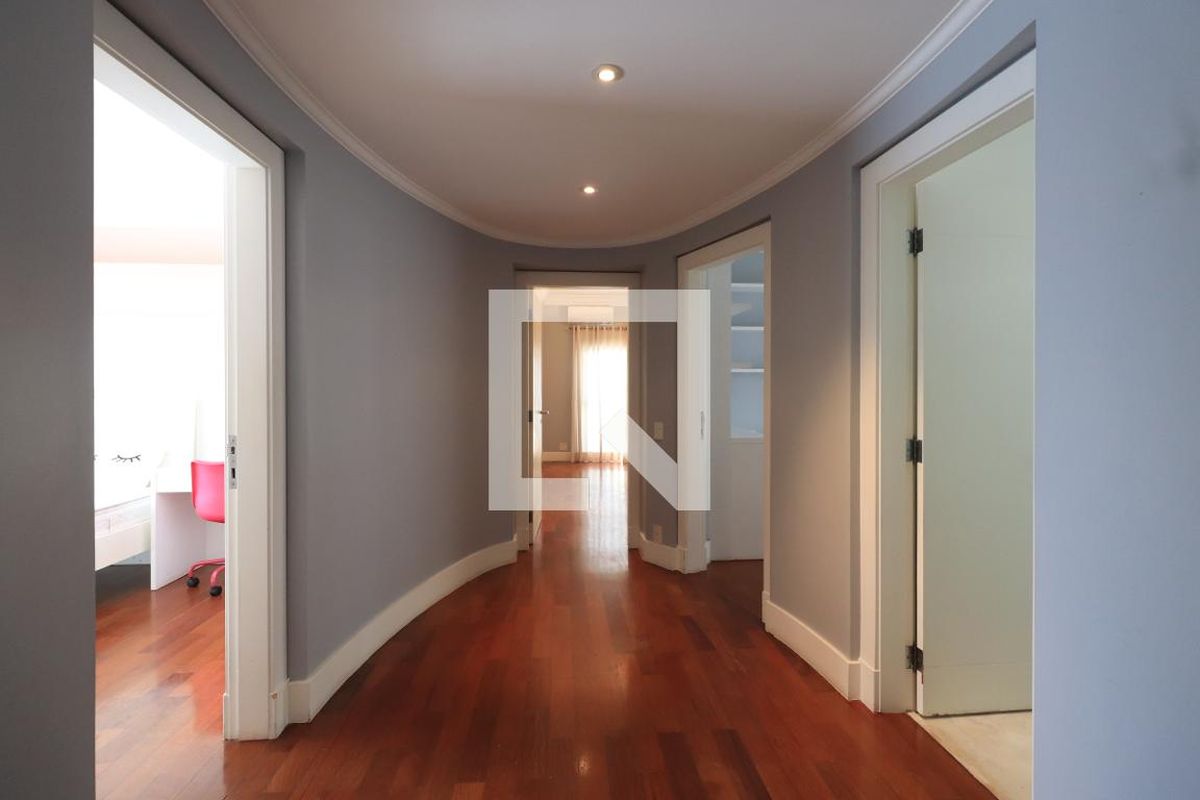 Apartamento, 4 quartos, 280 m² - Foto 240
