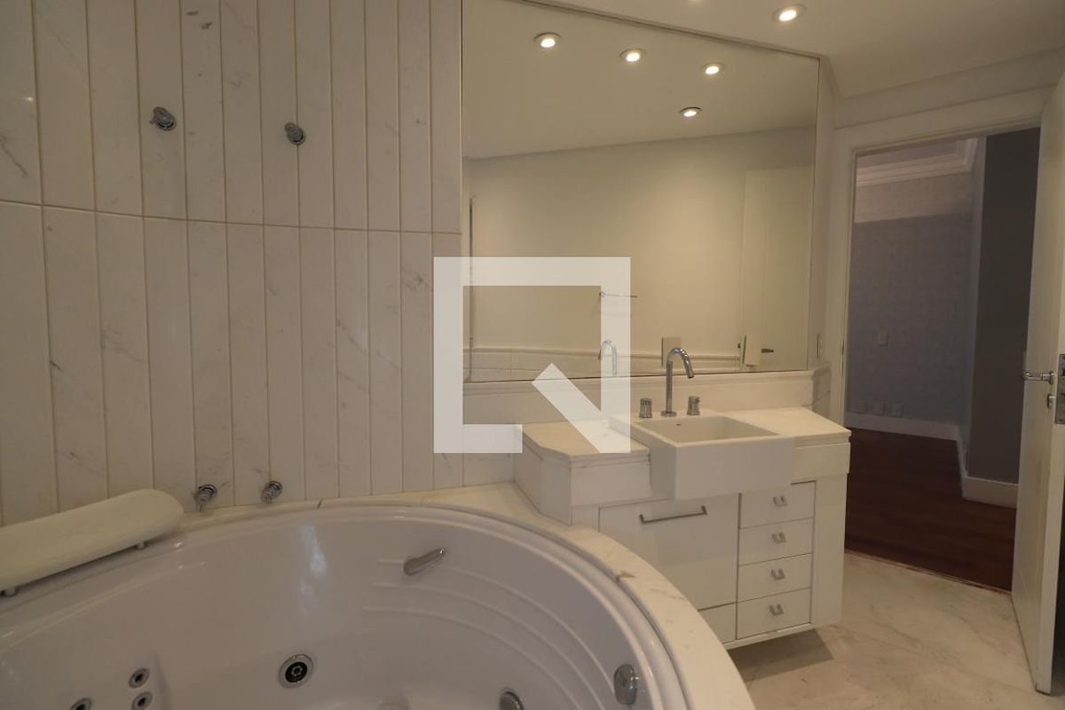 Apartamento, 4 quartos, 280 m² - Foto 201
