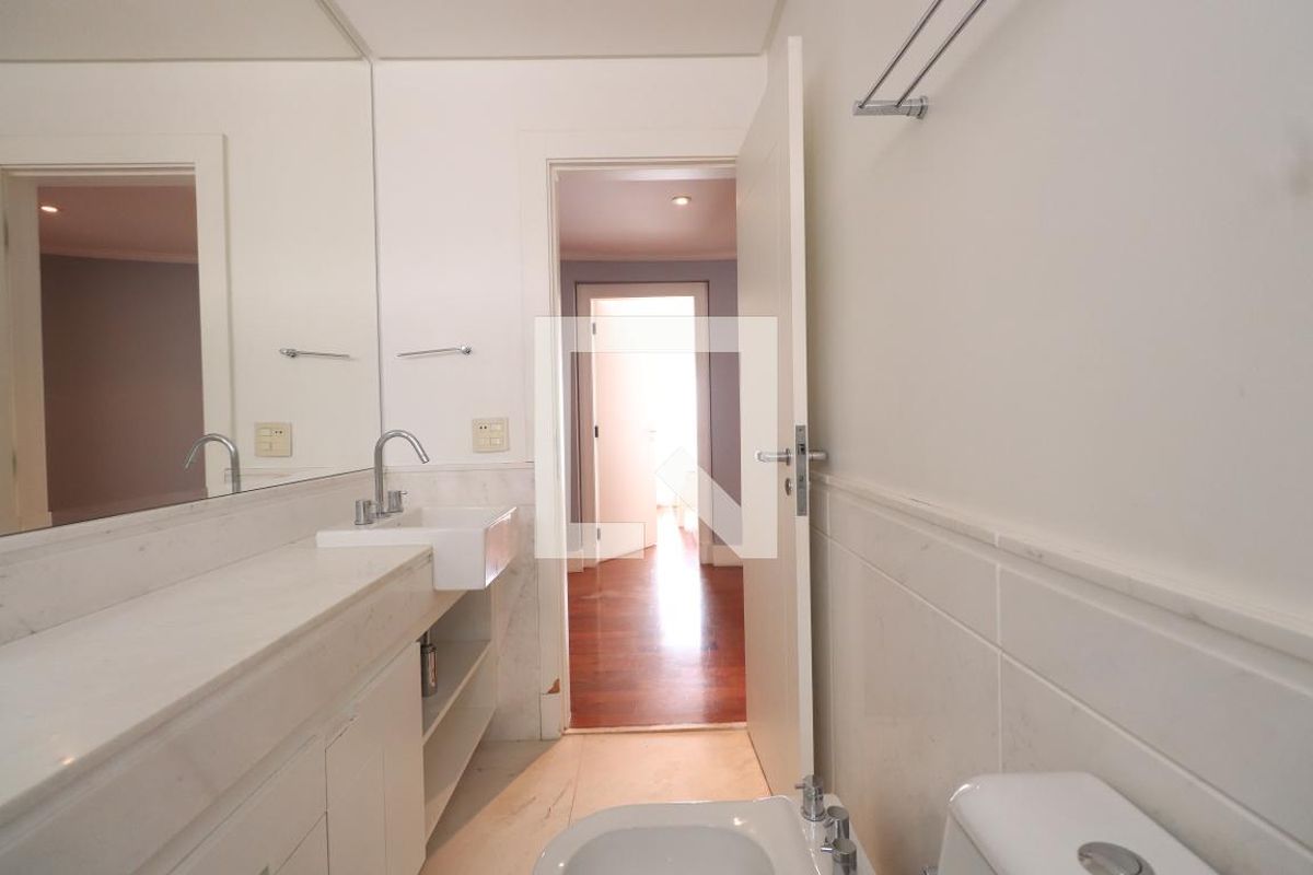 Apartamento, 4 quartos, 280 m² - Foto 234