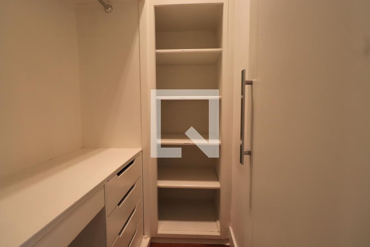 Apartamento, 4 quartos, 280 m² - Foto 192