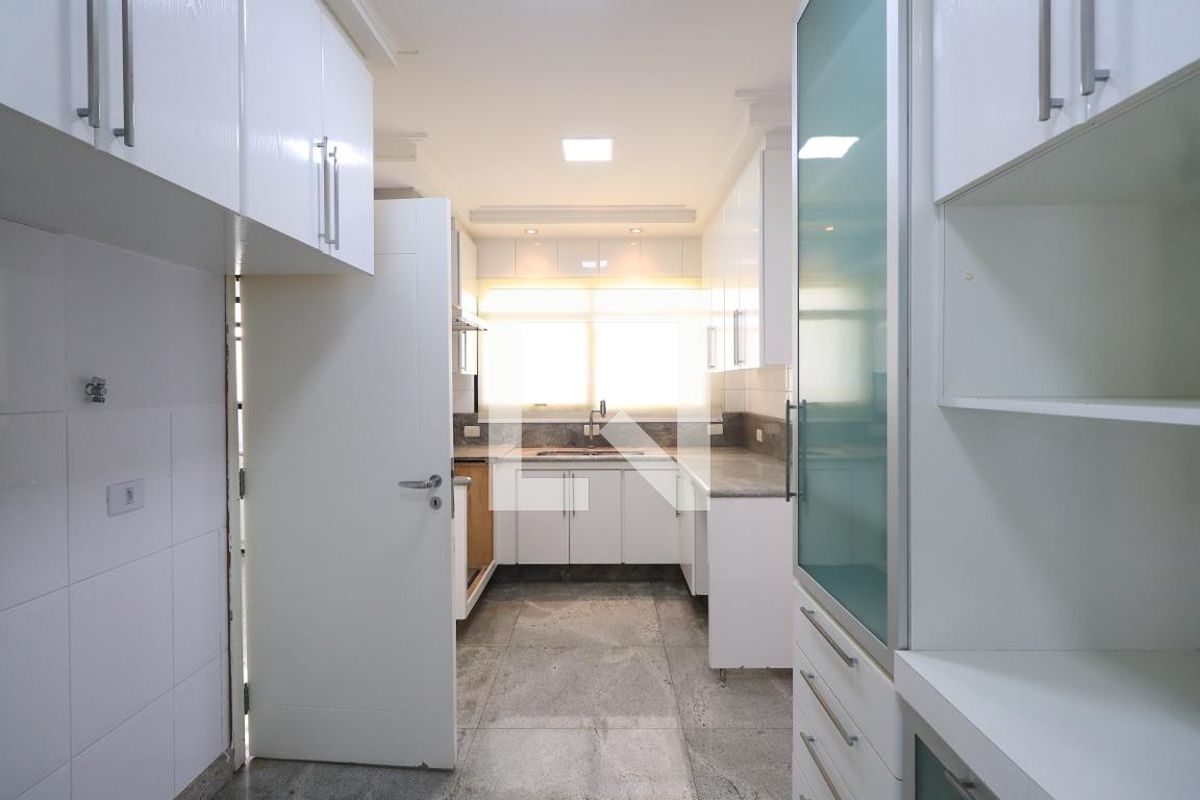 Apartamento, 4 quartos, 280 m² - Foto 286