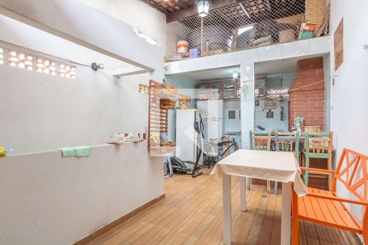 Casa, 2 quartos, 200 m² - Foto 46