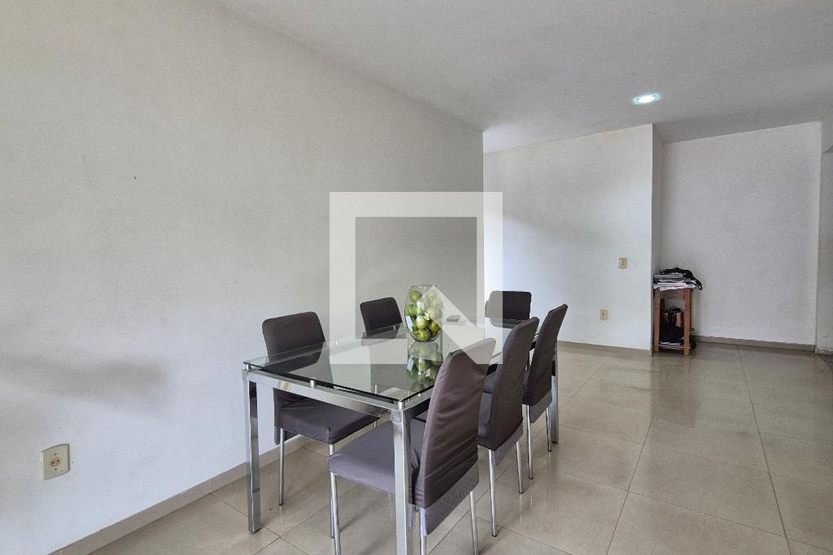 Casa, 3 quartos, 250 m² - Foto 10