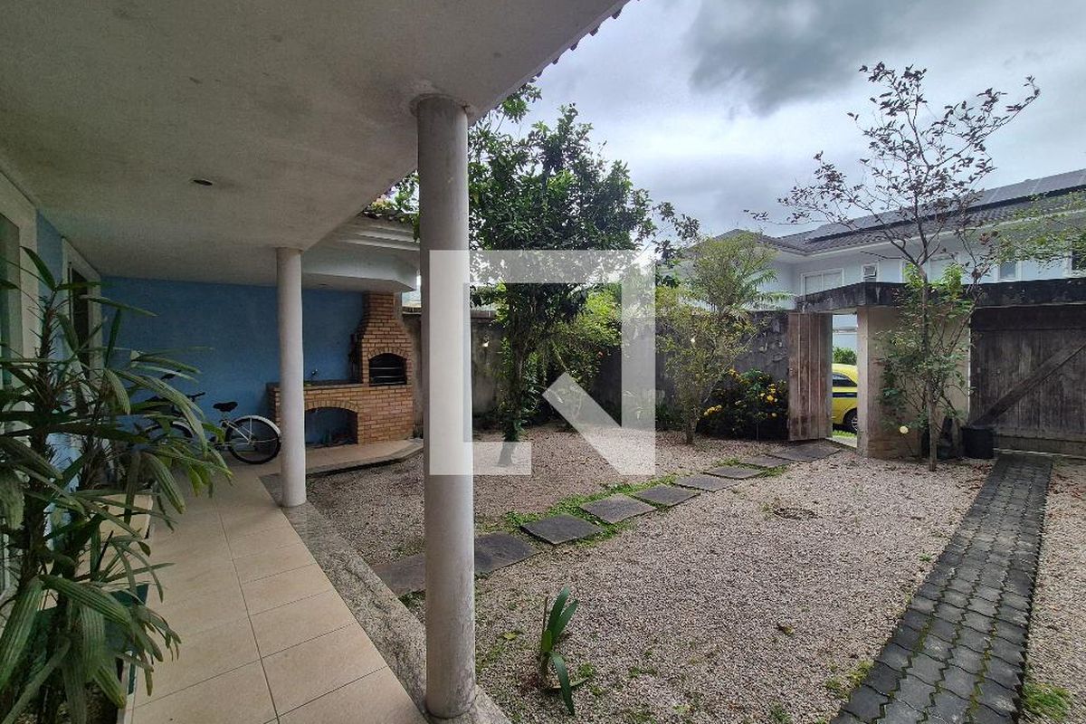 Casa, 3 quartos, 250 m² - Foto 102