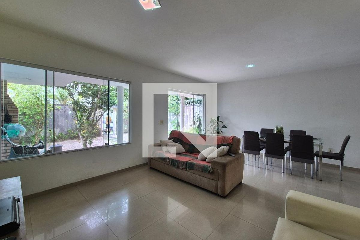 Casa, 3 quartos, 250 m² - Foto 6