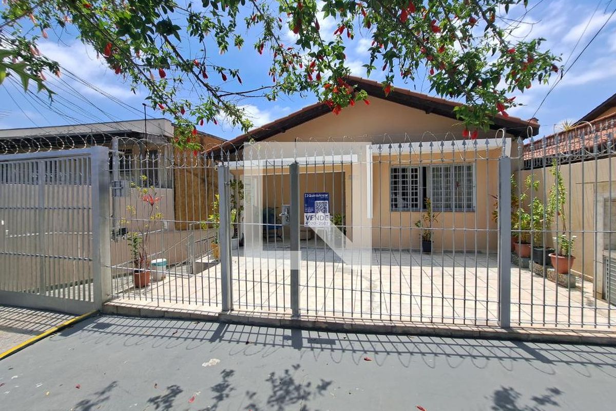 Casa, 4 quartos, 249 m² - Foto 2