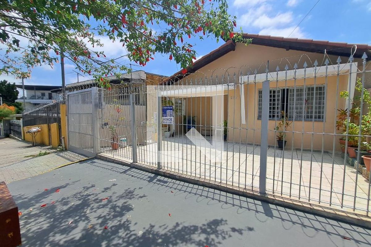 Casa, 4 quartos, 249 m² - Foto 47
