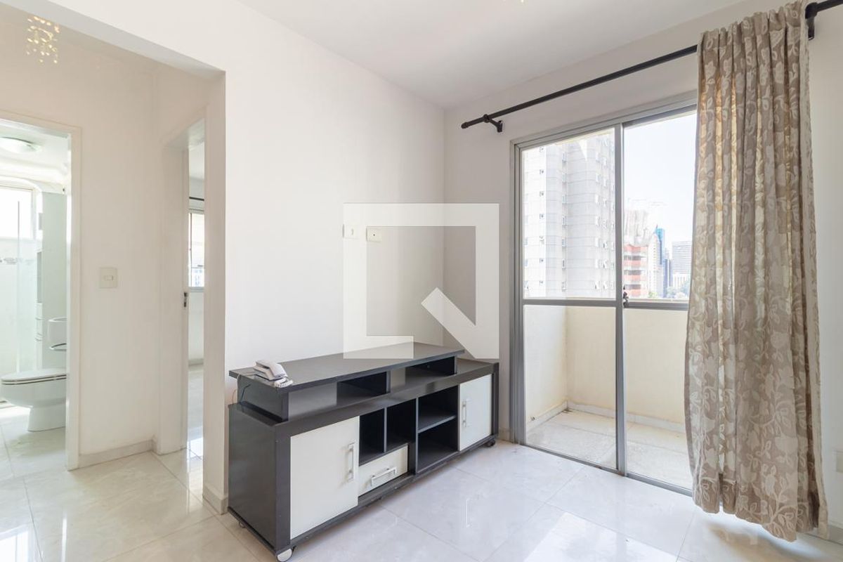 Apartamento, 1 quarto, 42 m² - Foto 2