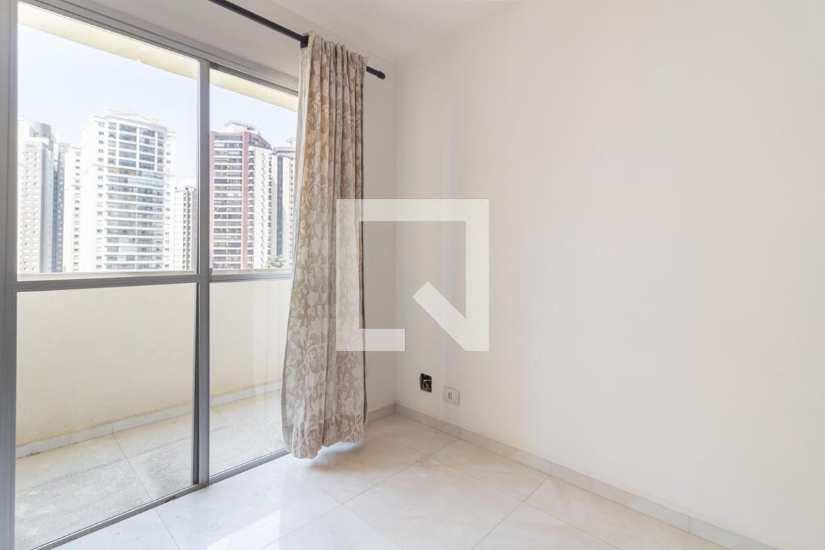 Apartamento, 1 quarto, 42 m² - Foto 1