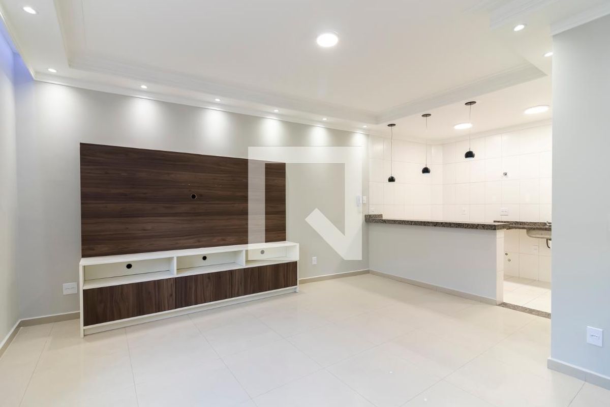 Casa, 2 quartos, 72 m² - Foto 2