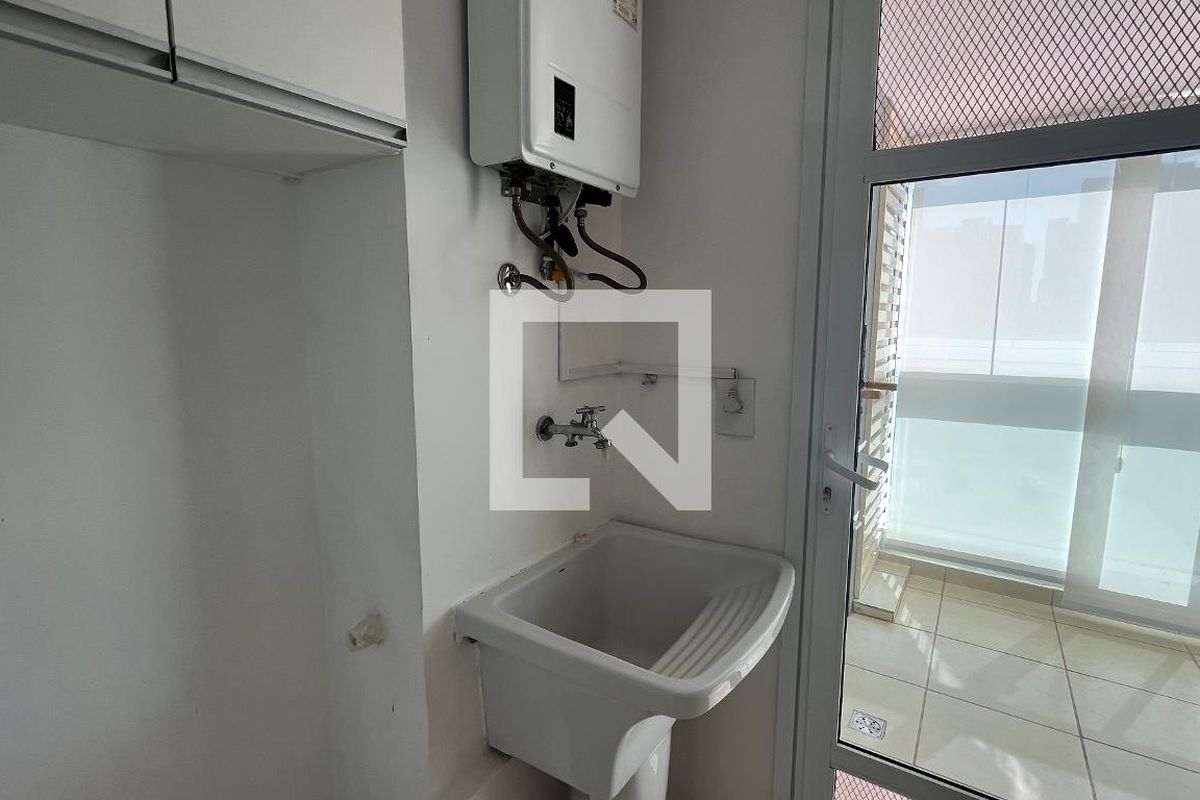 Apartamento à Venda - Centro, 2 Quartos,  65 m2 em , Campinas - sp | SoloBR