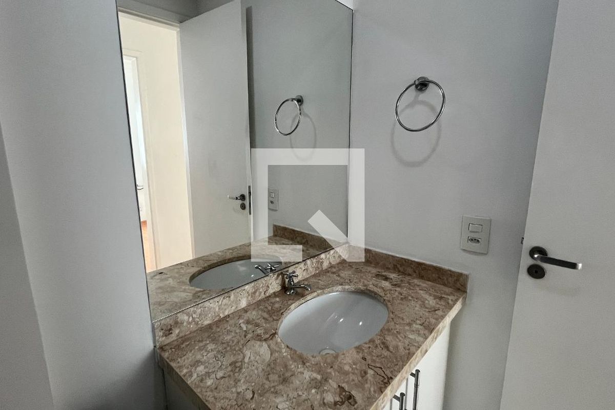 Apartamento à Venda - Centro, 2 Quartos,  65 m2 em , Campinas - sp | SoloBR