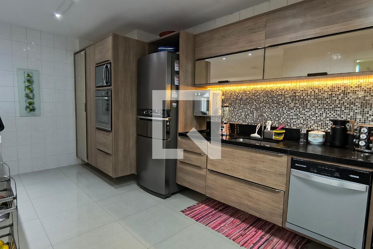 Apartamento, 3 quartos, 183 m² - Foto 70