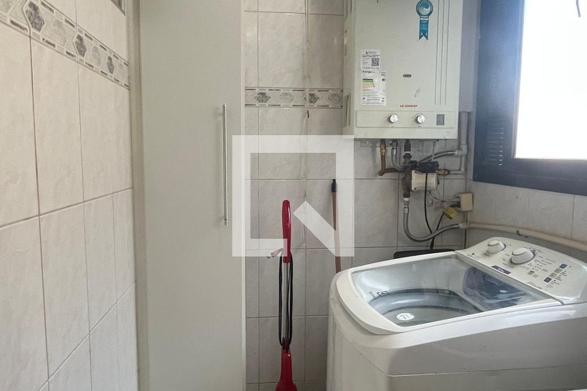 Apartamento à Venda - Mansões Santo Antônio, 4 Quartos,  130 m2 em , Campinas - sp | SoloBR