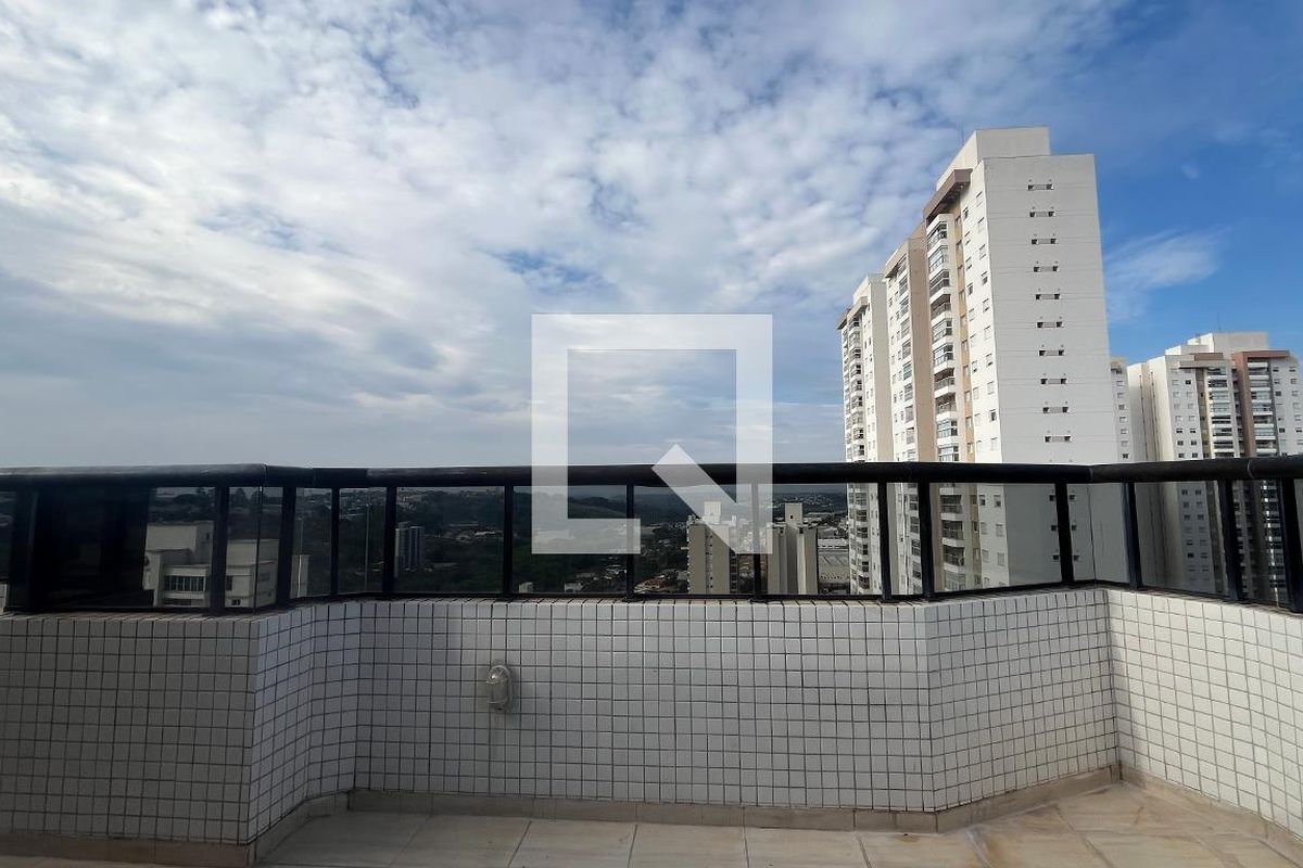 Apartamento à Venda - Mansões Santo Antônio, 4 Quartos,  130 m2 em , Campinas - sp | SoloBR