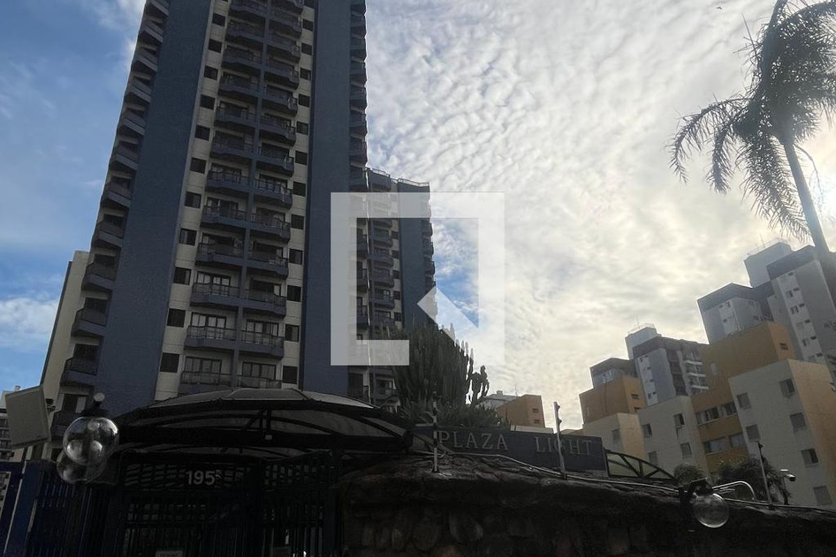 Apartamento à Venda - Mansões Santo Antônio, 4 Quartos,  130 m2 em , Campinas - sp | SoloBR