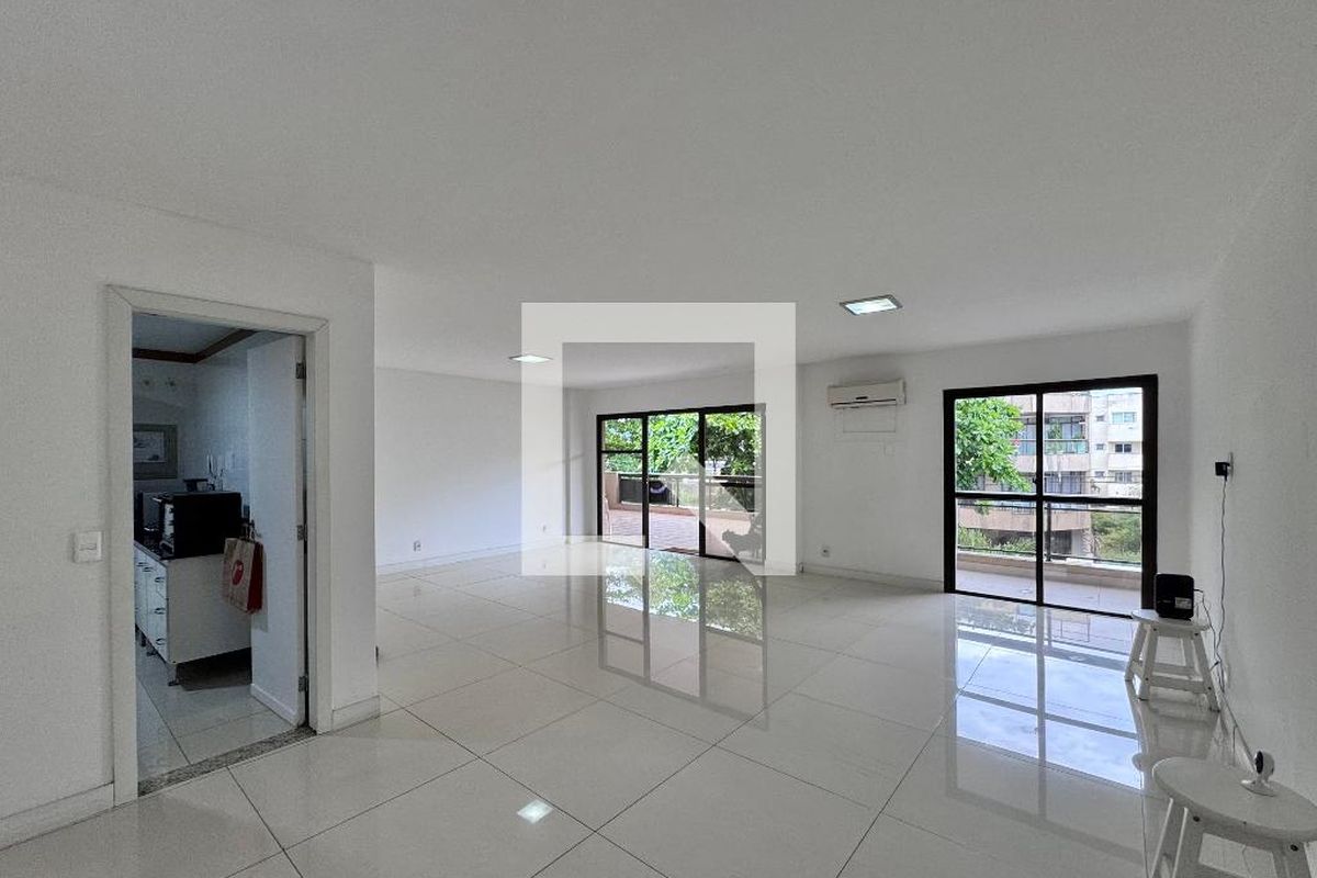 Apartamento, 3 quartos, 177 m² - Foto 2