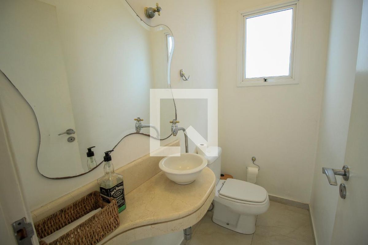 Casa, 3 quartos, 200 m² - Foto 13