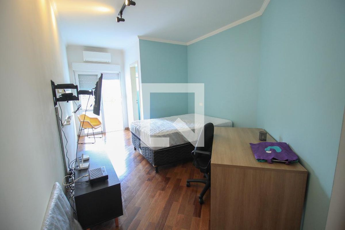 Casa, 3 quartos, 200 m² - Foto 35