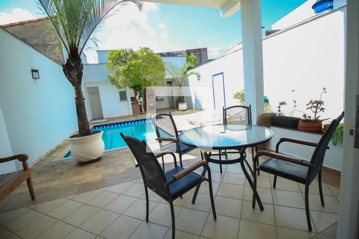 Casa, 3 quartos, 200 m² - Foto 50