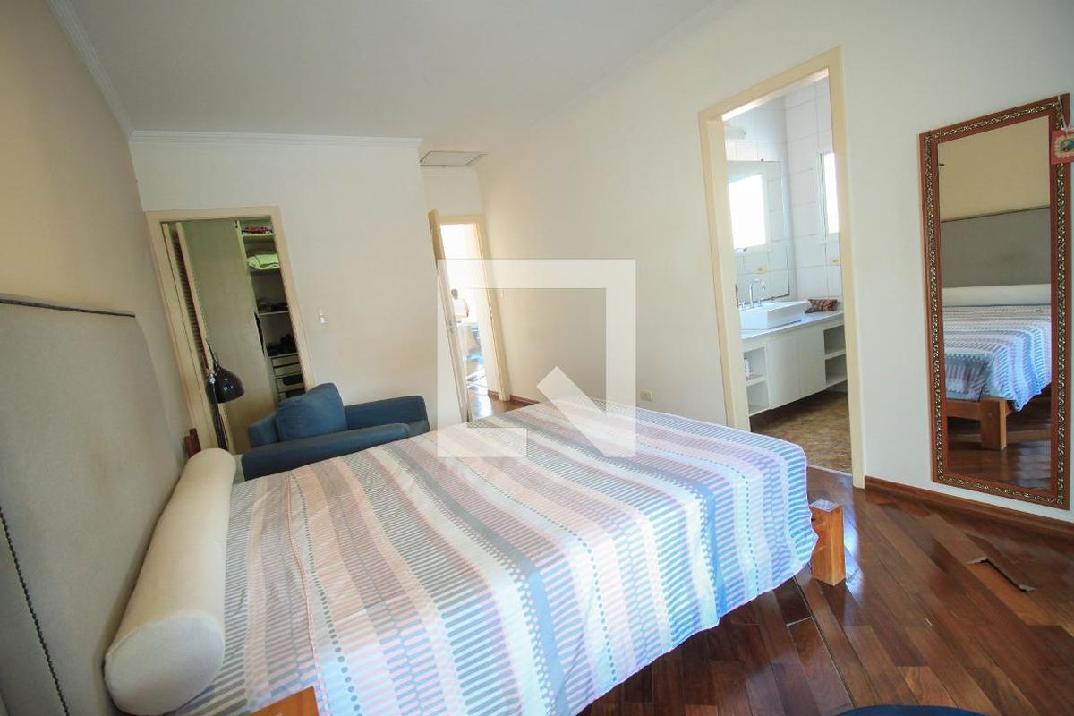 Casa, 3 quartos, 200 m² - Foto 19