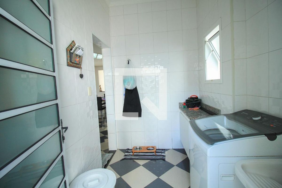 Casa, 3 quartos, 200 m² - Foto 68