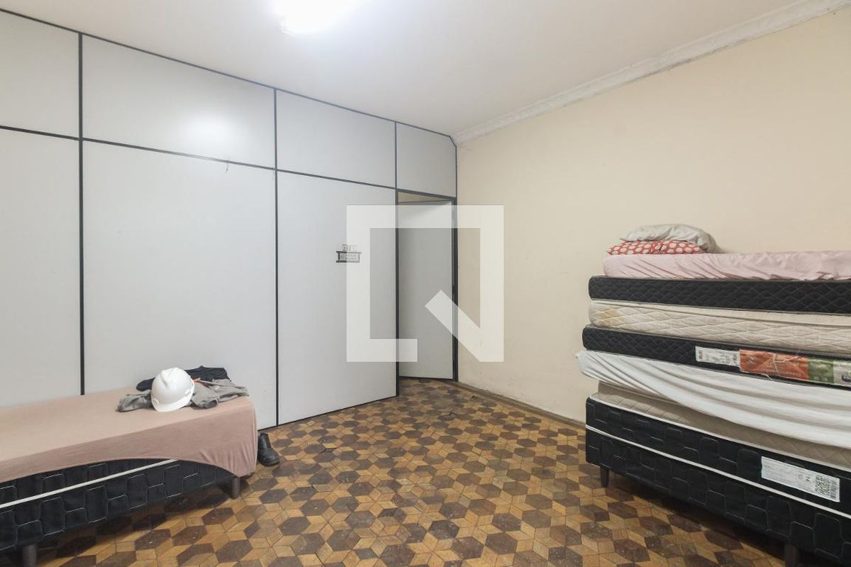Casa, 4 quartos, 240 m² - Foto 10