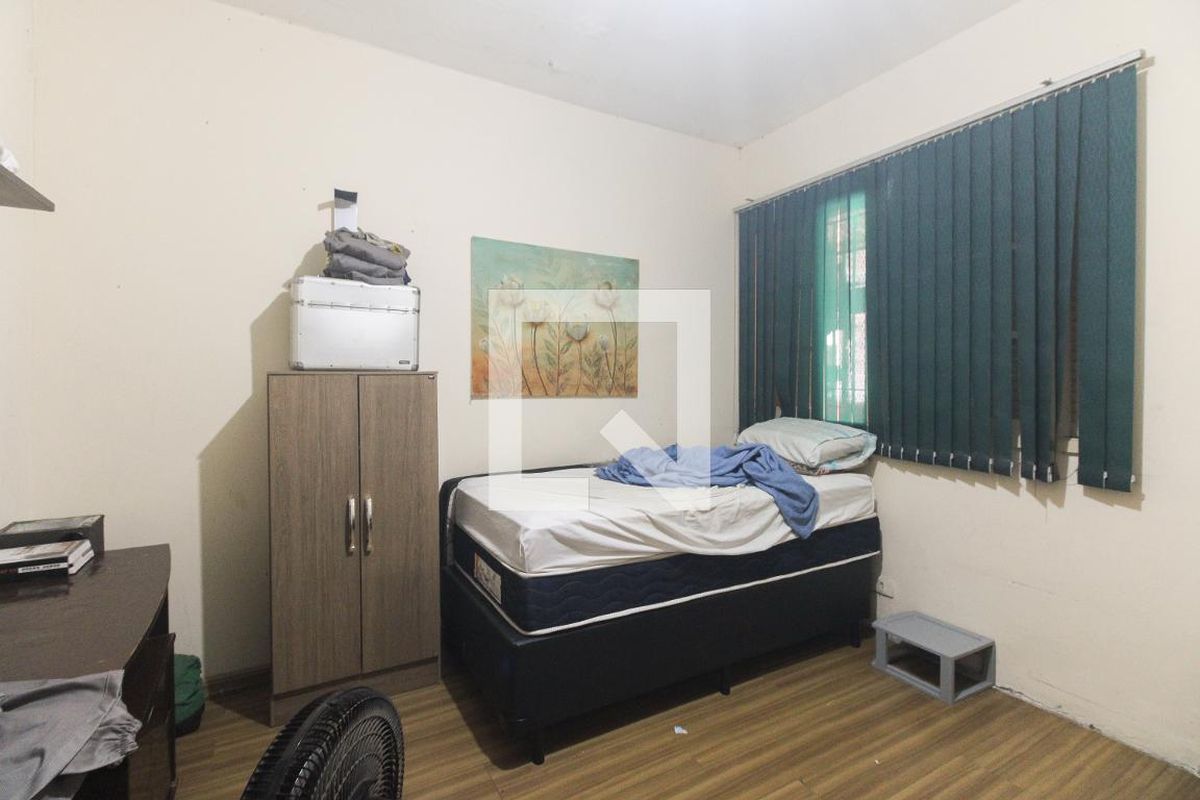 Casa, 4 quartos, 240 m² - Foto 30